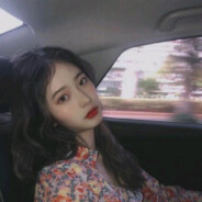 草莓泡芙卷卷呀