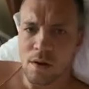 Раздвигаю дырку