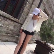 宝贝们我要出门了