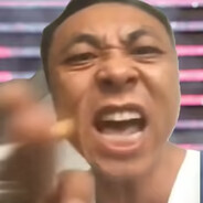 开怀大笑，噩梦缠绕