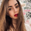 Lilly Collins