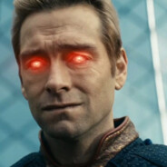 眼睛瞪的像铜铃