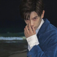 爱给女大学生擦身体乳