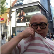 我以为，长得帅她就不会报jing