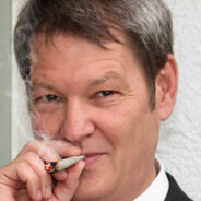 *lefthanded* SnEEns Snusberg