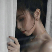 椅子不齐凳子齐