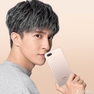 开着坦克撞蚂蚁