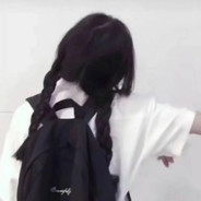 对面的b名字是人能取的