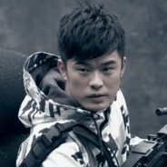 她曾耀眼如繁星