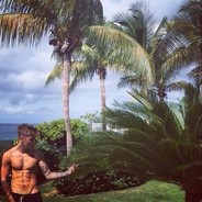 钻石头铁芭比妍