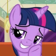 小马利亚一片天，谁见紫悦不递烟