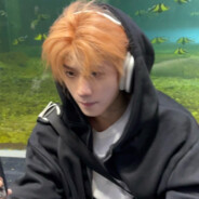 她说她用粉色13和我换