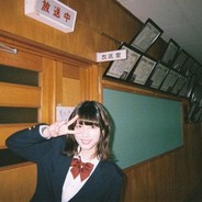 春我部防衛隊的何嘉寶