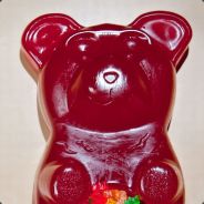 Yi