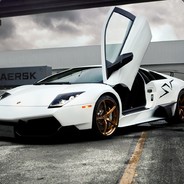 猛踹崔佛那条腿