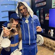 Left hand peek iL𝟜𝟘