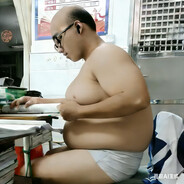 你在9的上面挺嗨啊