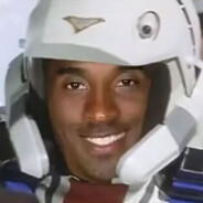 开飞机的佐巴扬