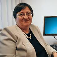 Urszula Wardenmachen