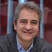 Manolo Lama