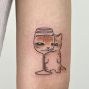 草莓味的小朵朵