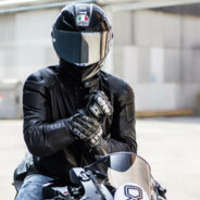 Экскамьюникадо