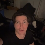 szef w geometryczny myslnik