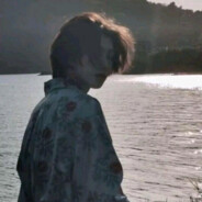 张元英爱擦眼泪