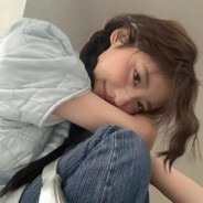 叶隙间洒落的光芒