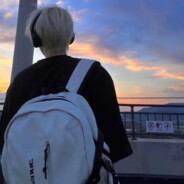 玖七୧(๑•̀◡•́๑)