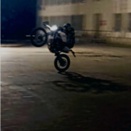 Robert(❁´◡`❁)