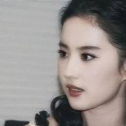 全家最丑刘亦菲