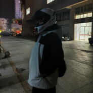 在天坛喝酒的猫