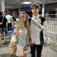 aug1s - steam id 76561199025575126