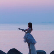 又在一个人打派呀