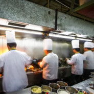 队友捡我狗牌七进七出，我在队友怀里一声没哭