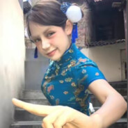 出门摔了个狗吃屎