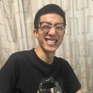 斯翔笑得很迷人！