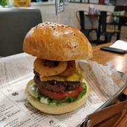 队友打架我看戏，队友倒地我喊寄