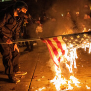 私に遊びを教える