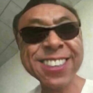 老人小孩先飞