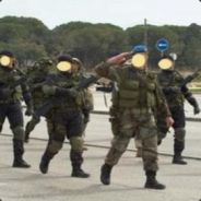 CRAZY KNIFE DUDE - steam id 76561198162294510