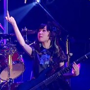 侯丽谢和王德发