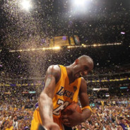 不喜欢睡觉的小可爱