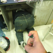 被迫下海91出演 《卡在桌子下的小男孩》的我