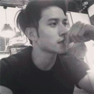 请给你家小君一个抱抱