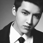 边陶吉吉边逃避