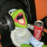 退休老头在家打游戏