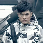 爱情公寓摆烂手曾小贤