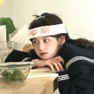 中年H